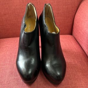 NINE WEST BLACK HEELED‎ LEATHER BOOTIES